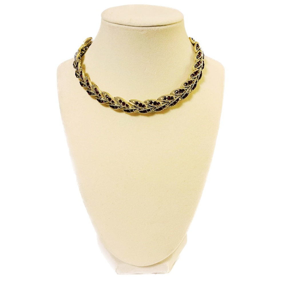 Vintage! Beautiful Ruby Red Gemstone Necklace - image 1